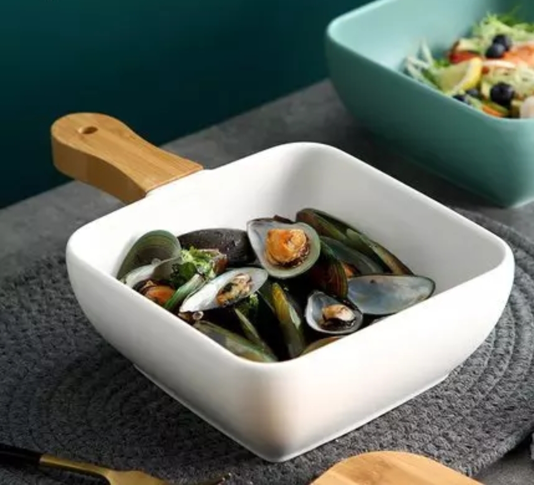 Poêle à servir SCB-1006 BL