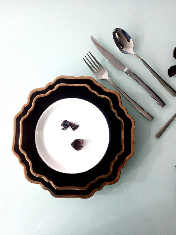 Service de Table 12 pcs Courbé-N