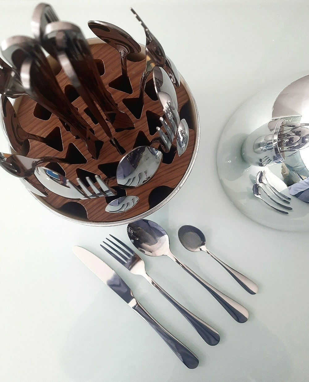 Ménagère œuf 24 pcs BC-3147